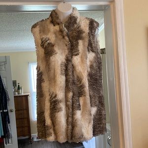 CAbi Aspen Vest - Faux Fur - Large